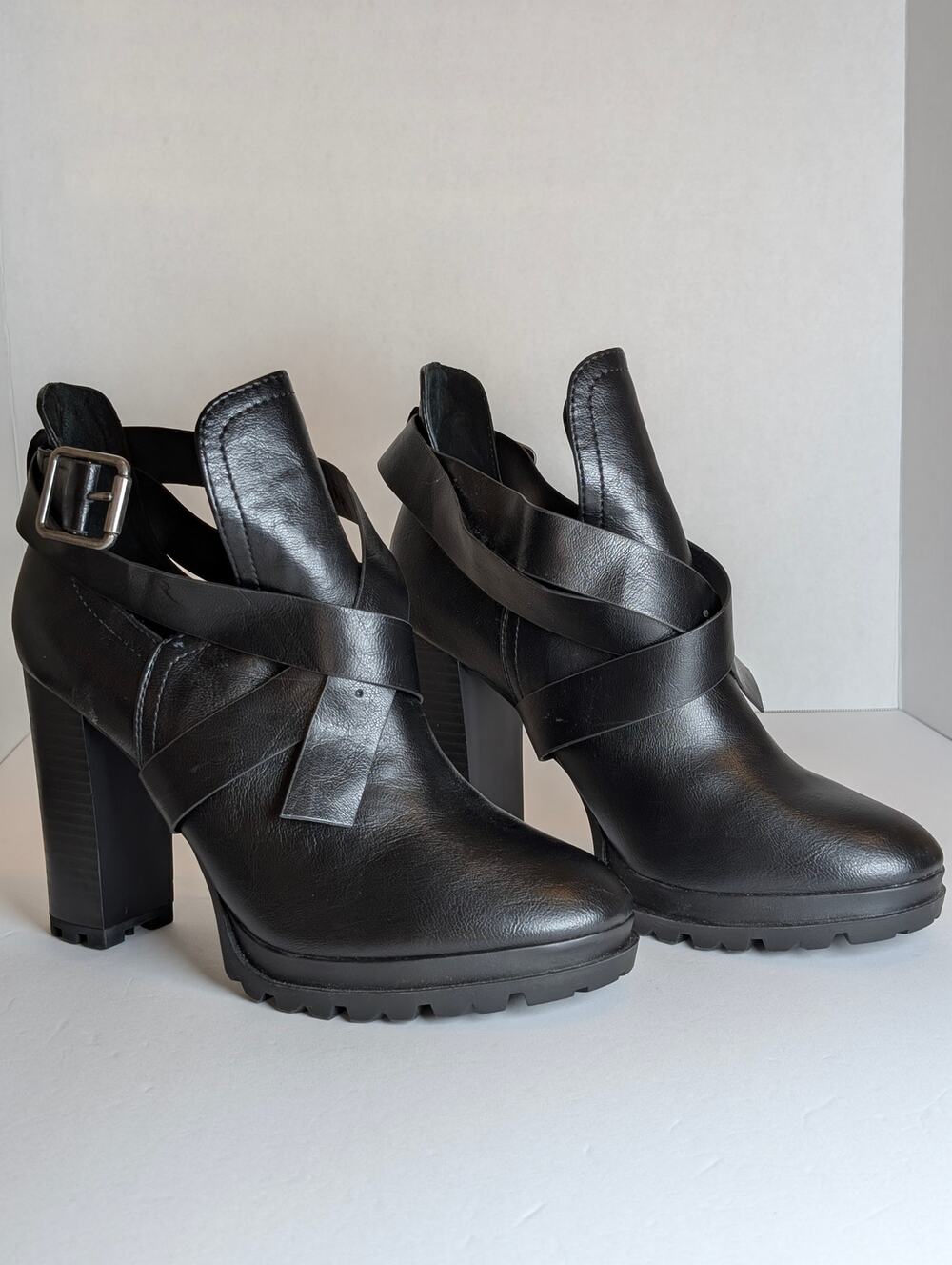 Seven Dials Huntley WomenS 9M Ankle Boots Black Faux Leather Block Heel